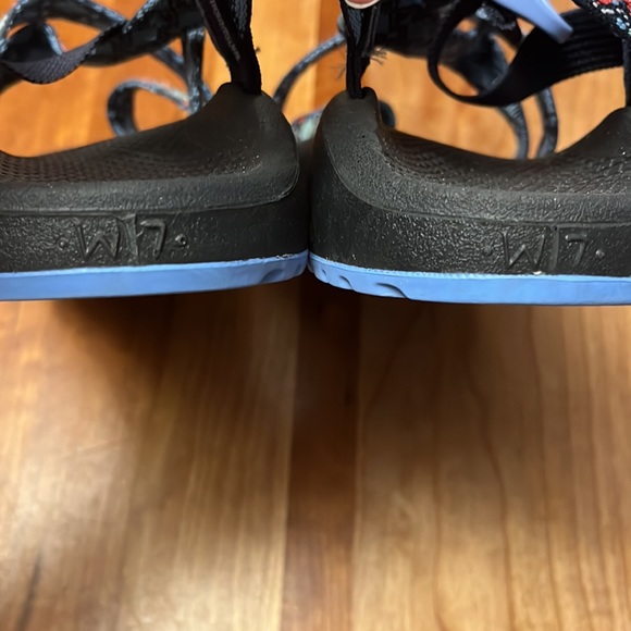 Chaco Sandals size 7 - Picture 4 of 6